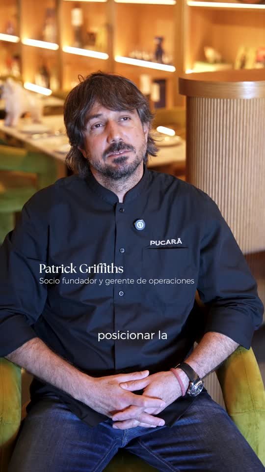 Entrevista a socio fundador en el comedor